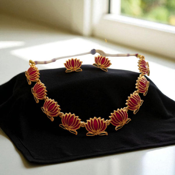 Lotus Choker set